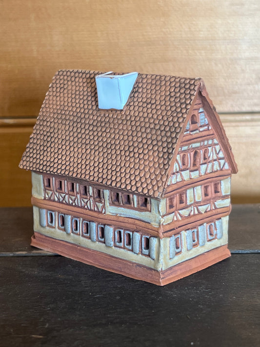 Rothenburg Village Feuerleinserker RODT 17