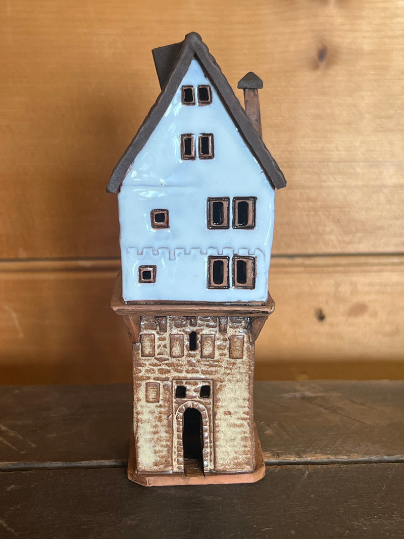 Smallest Castle Smoker House